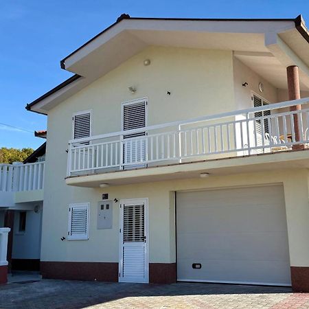 Home Coric Posusje Bagian luar foto
